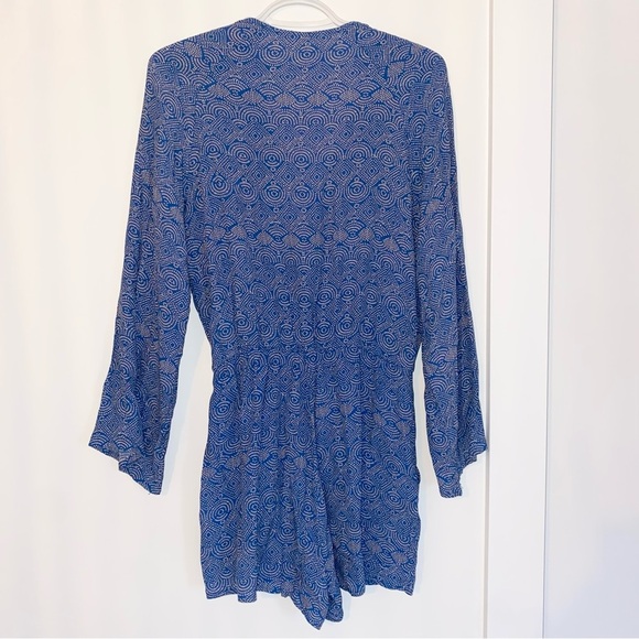 Blue & Cream Paisley Romper - Picture 3 of 3